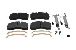 BRAKE PAD KITS